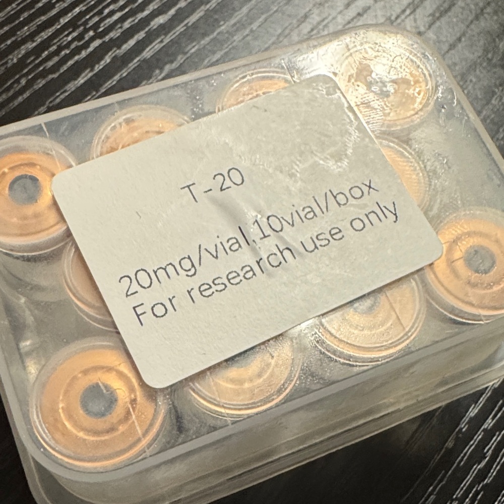 Gold Vials for Research Use triz